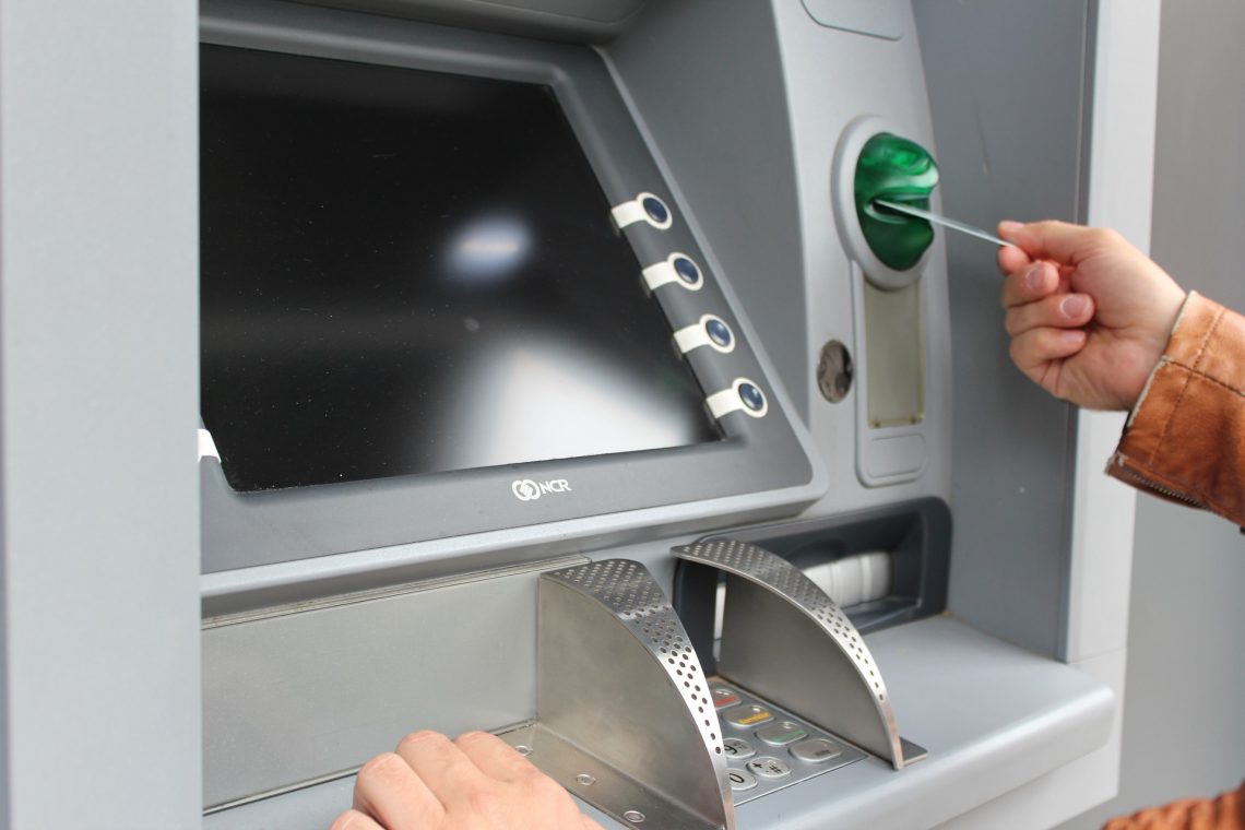 Cajeros automáticos ATM bancos hackers