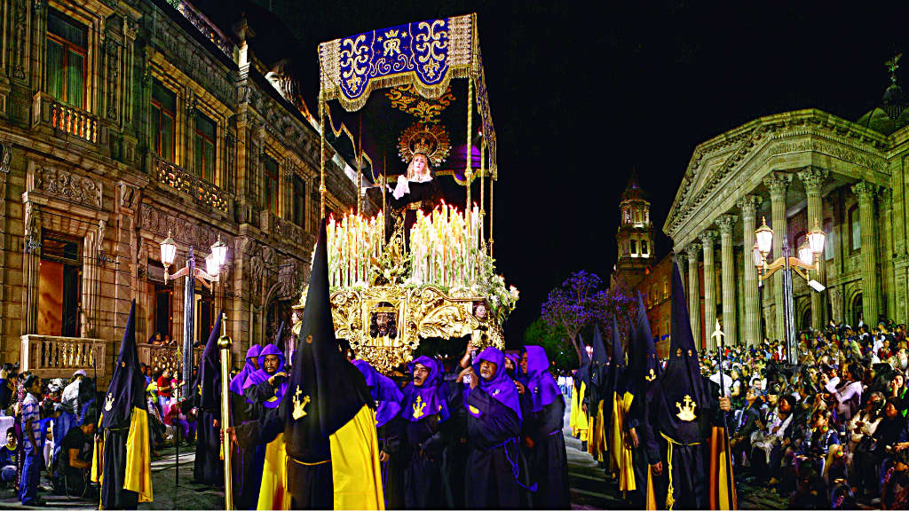 Procesión del Silencio-regresa