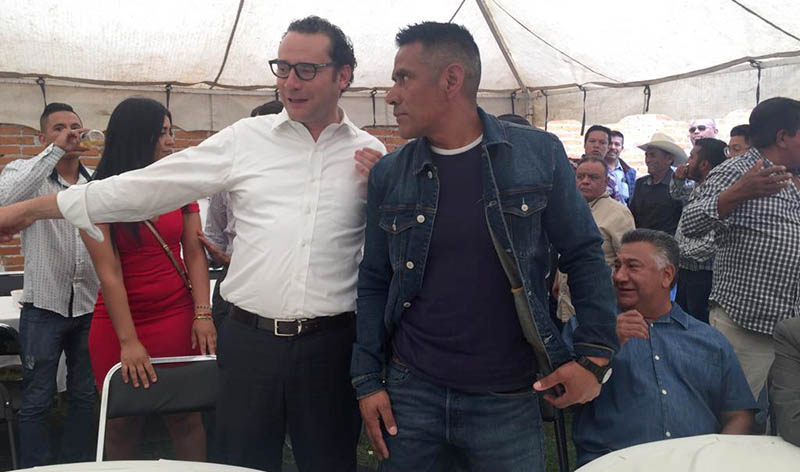 xavier nava y pedro torres