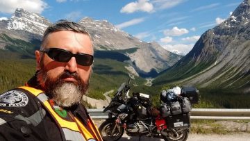 Mexicano en moto