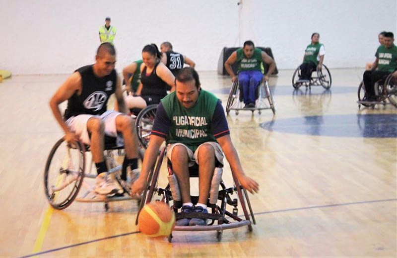 basquet en silla de ruedas