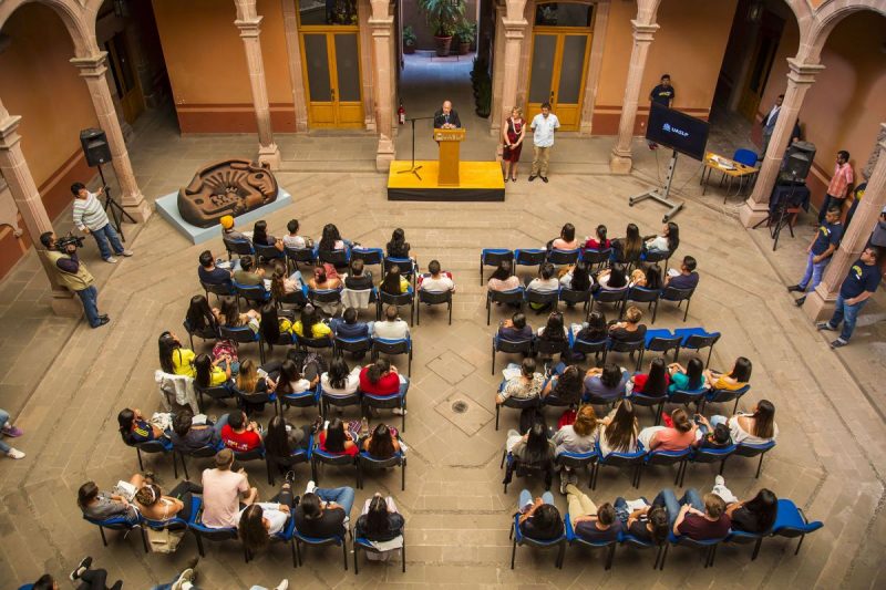 BIENVENIDA ALUMNOS DE MOVILIDAD UASL0384 (3)