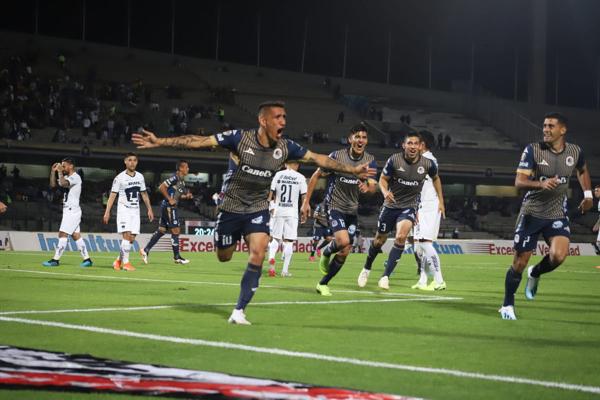Atlético de San Luis contra Pumas