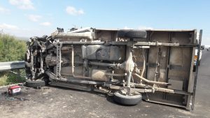 uno de los vehículos involucrados en el accidente en la carretera a ahualulco es una camioneta repartidora de productos