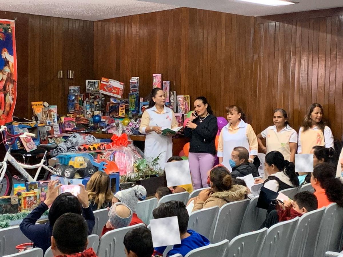 posada imss zapata