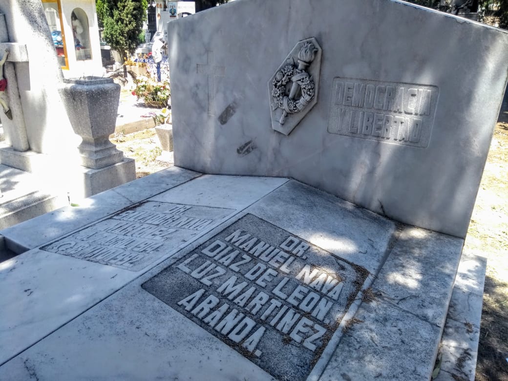 tumbasalvadornava (1) Código San Luis Periódico en línea