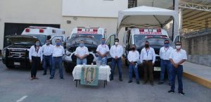 bendición de ambulancias covid
