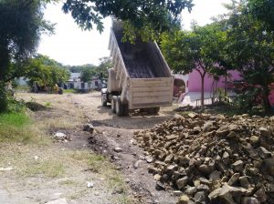 arreglo de calles y caminos rurales en valles