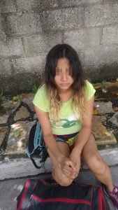 joven finge demencia