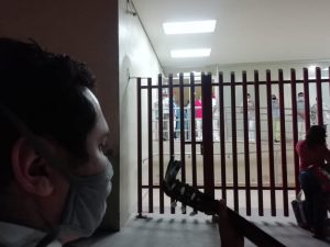 serenata al personal de salud del Hospital General de Valles