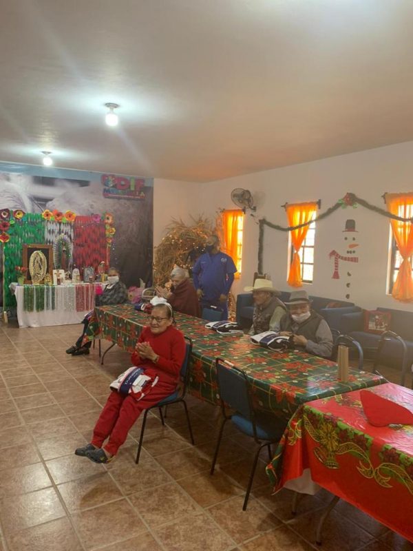 asilo-matehuala-abuelos