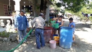 agua gratuita a comunidades de valles
