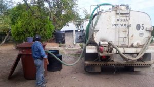 agua gratuita a comunidades de valles