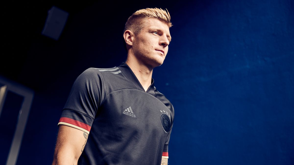 Alemania y Adidas presentan playera rumbo a Qatar 2022 \u2013 C\u00f3digo San Luis \u2013 Peri\u00f3dico en l\u00ednea