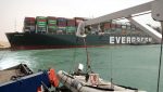 Comercio mundial en aprietos tras encallamiento de buque Ever Given