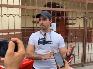 más funcionarios renuncian