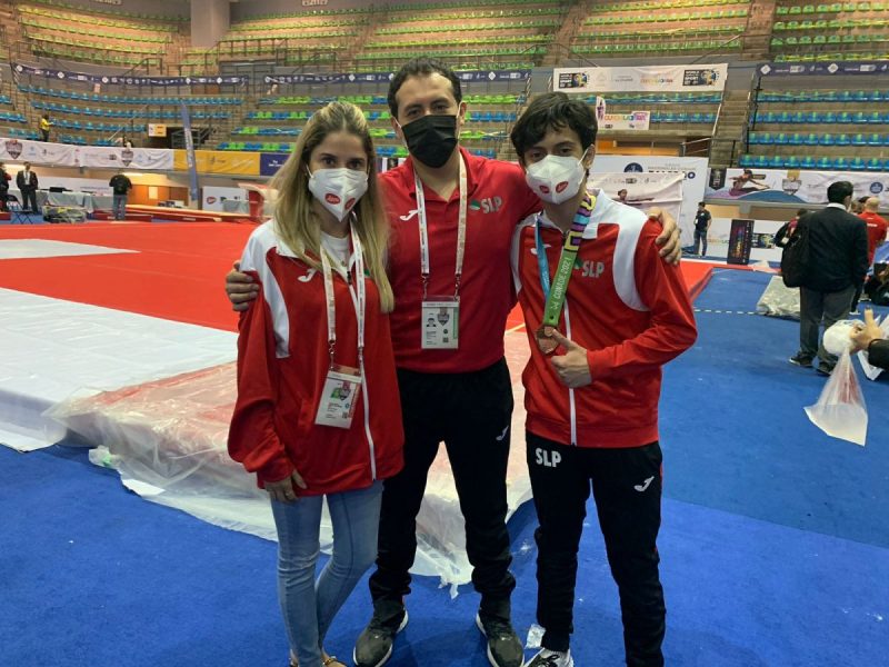 ythan-calderon-inpode-bronce-juegos-nacionales