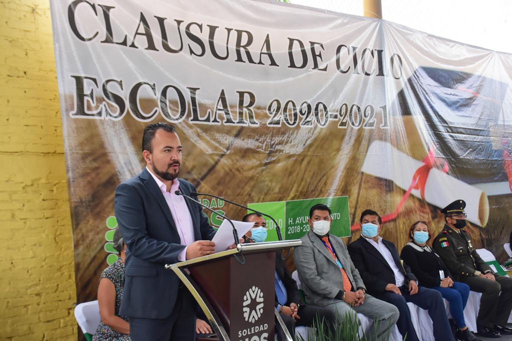 soledad-ciclo-escolar