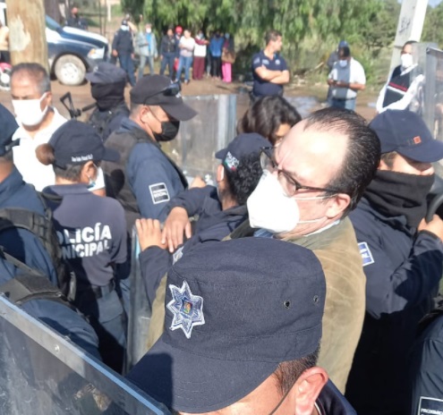 Policías