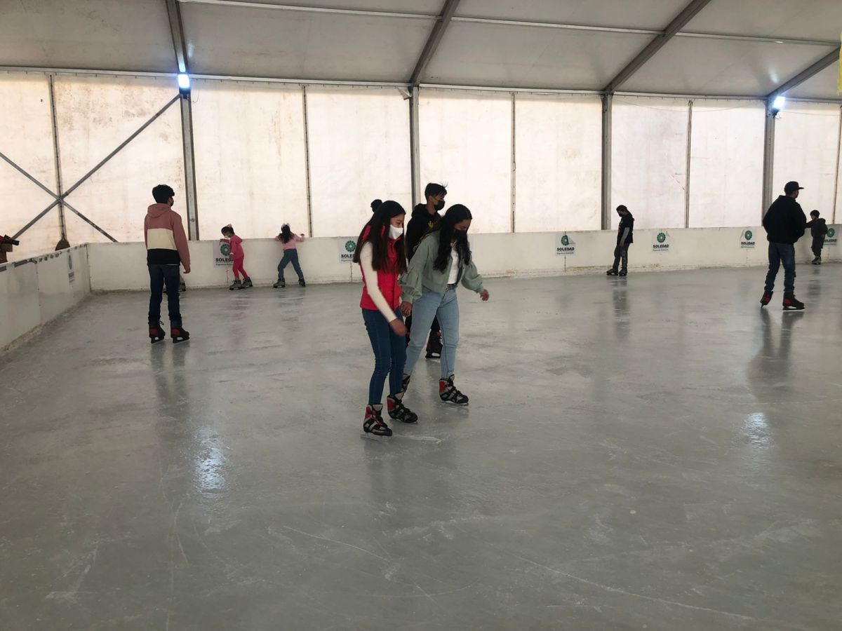 Soledad-pista-de-hielo