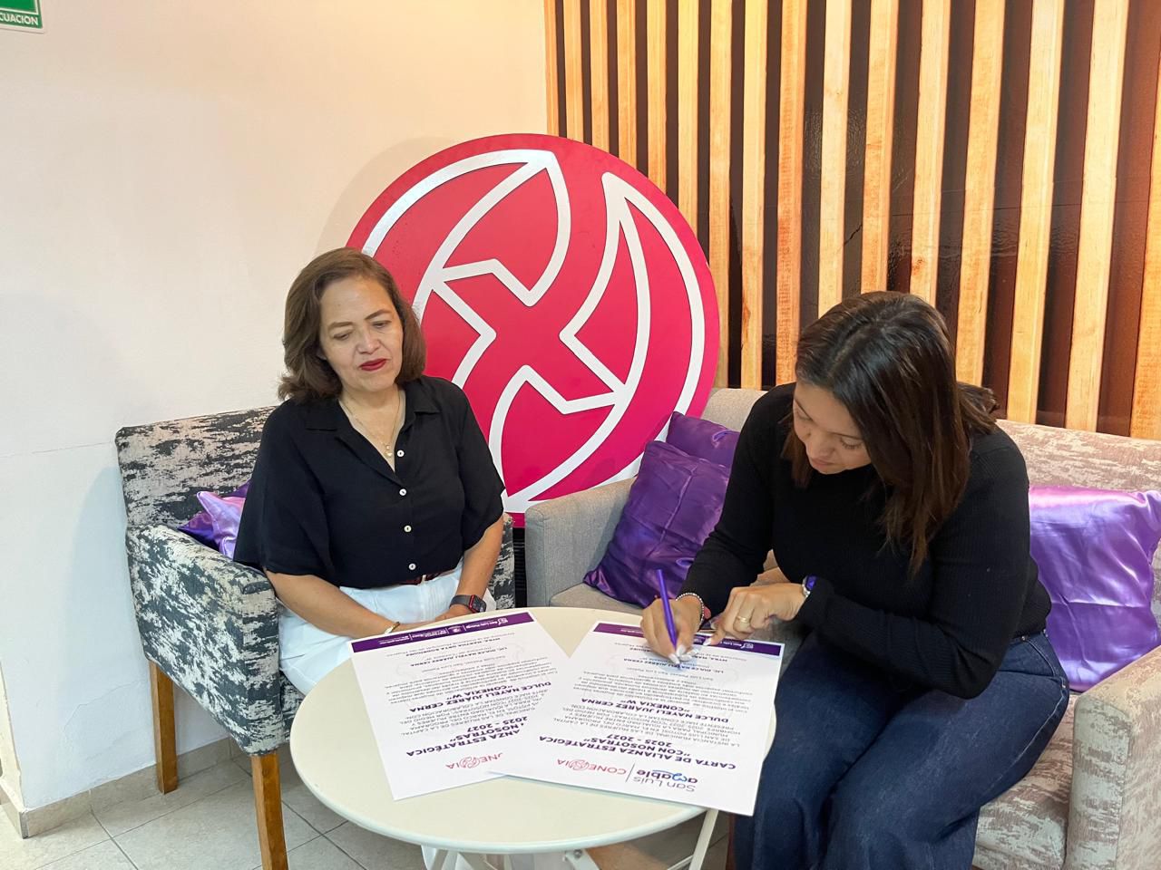 alianza mujeres