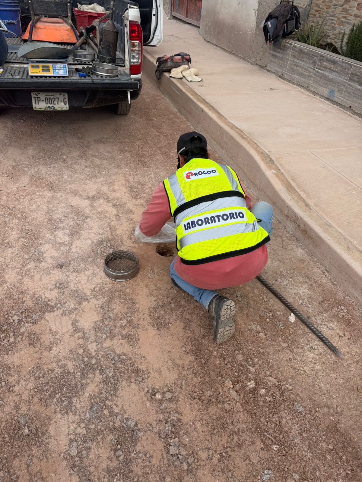 acceso 11 villa de pozos