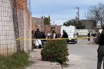 muerto hombre a machetazos