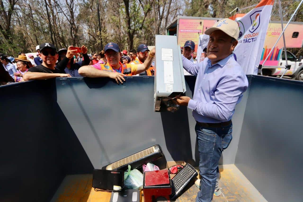 A disposición de los potosinos, el contenedor para desechos electrónicos en “Casa Colorada”