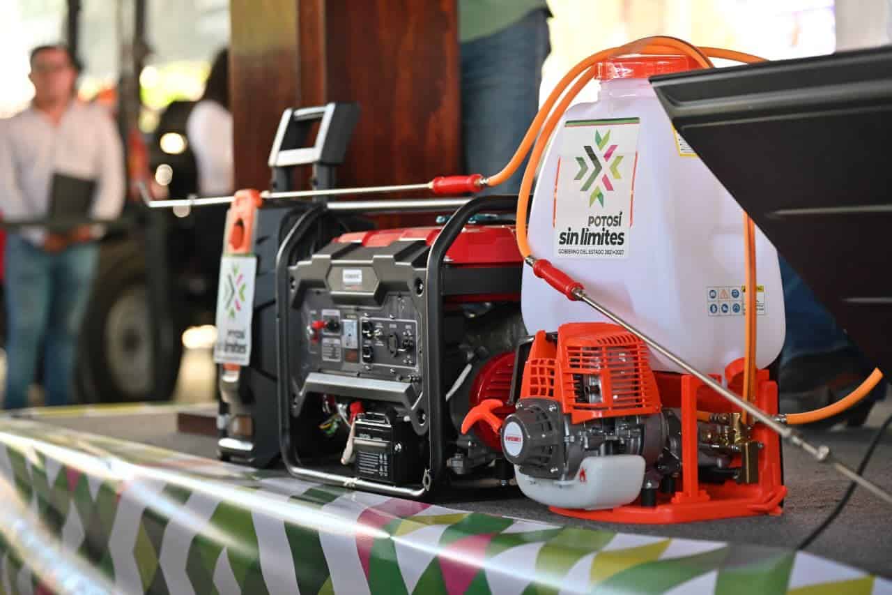 campo gallardo apoyo