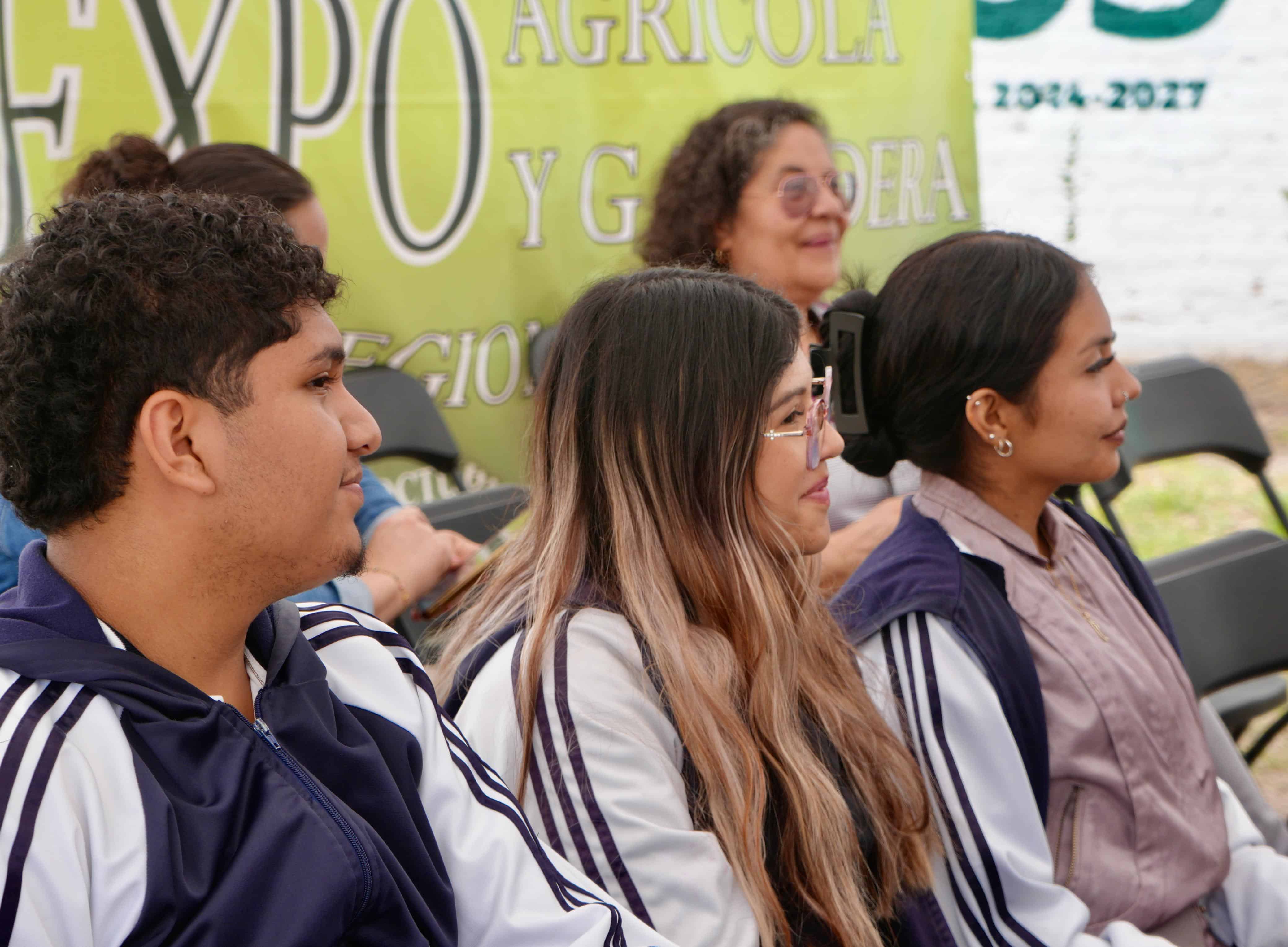capacitación agrícola villa de pozos