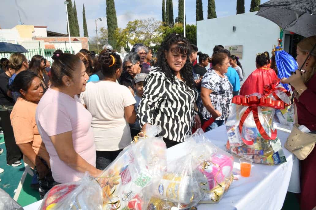caravana arropando corazones soledad
