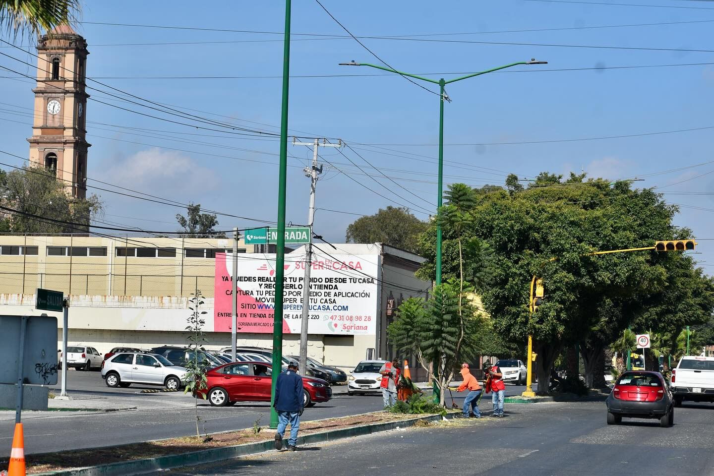 AVENIDA DE LA PAZ