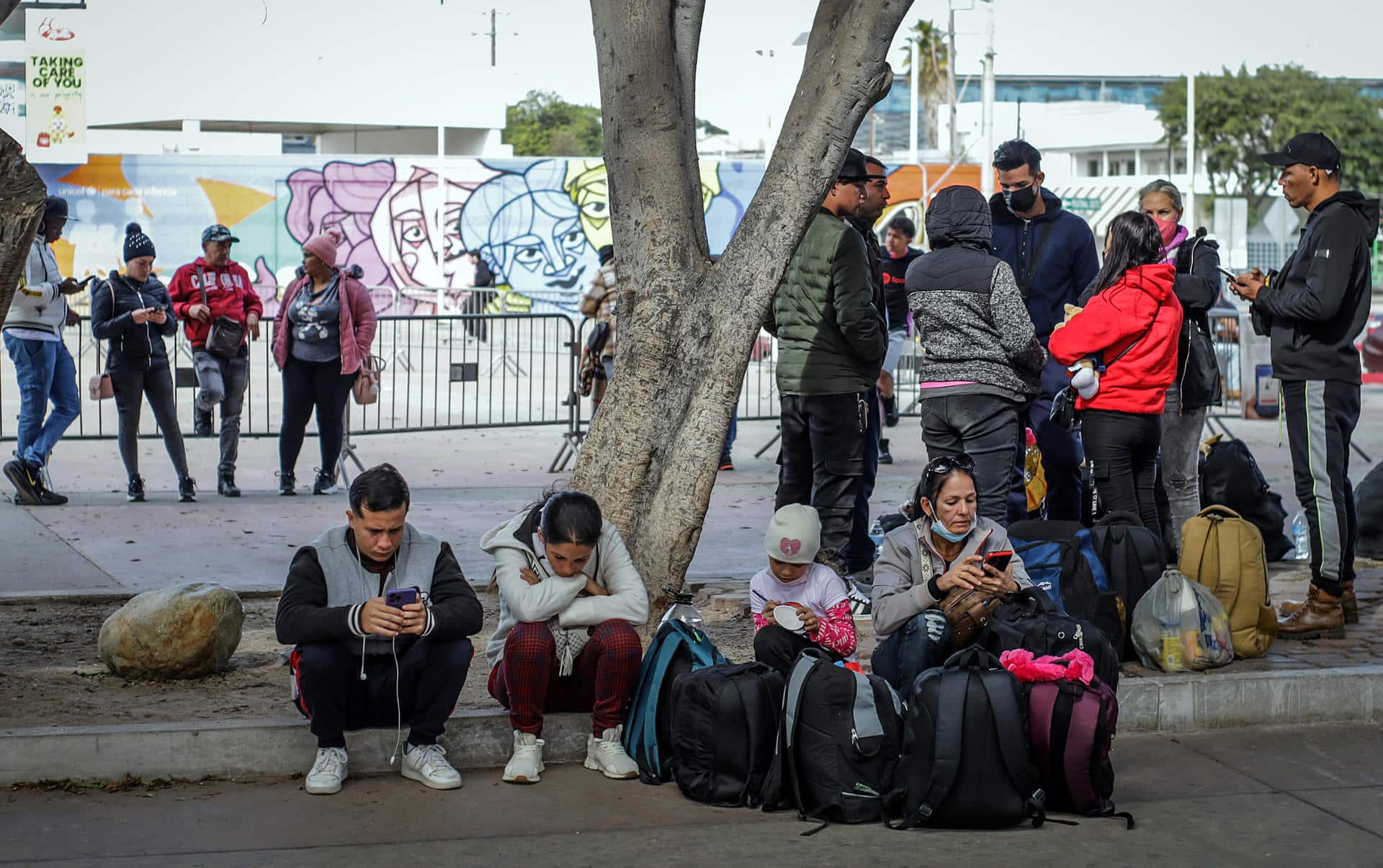 Detienen a 11 mexicanos en redadas contra migrantes en Los Ángeles