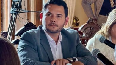 Regidores aplauden reforma al reglamento de Comercio