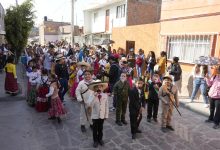 patricia aradillas desfile revolución pozos