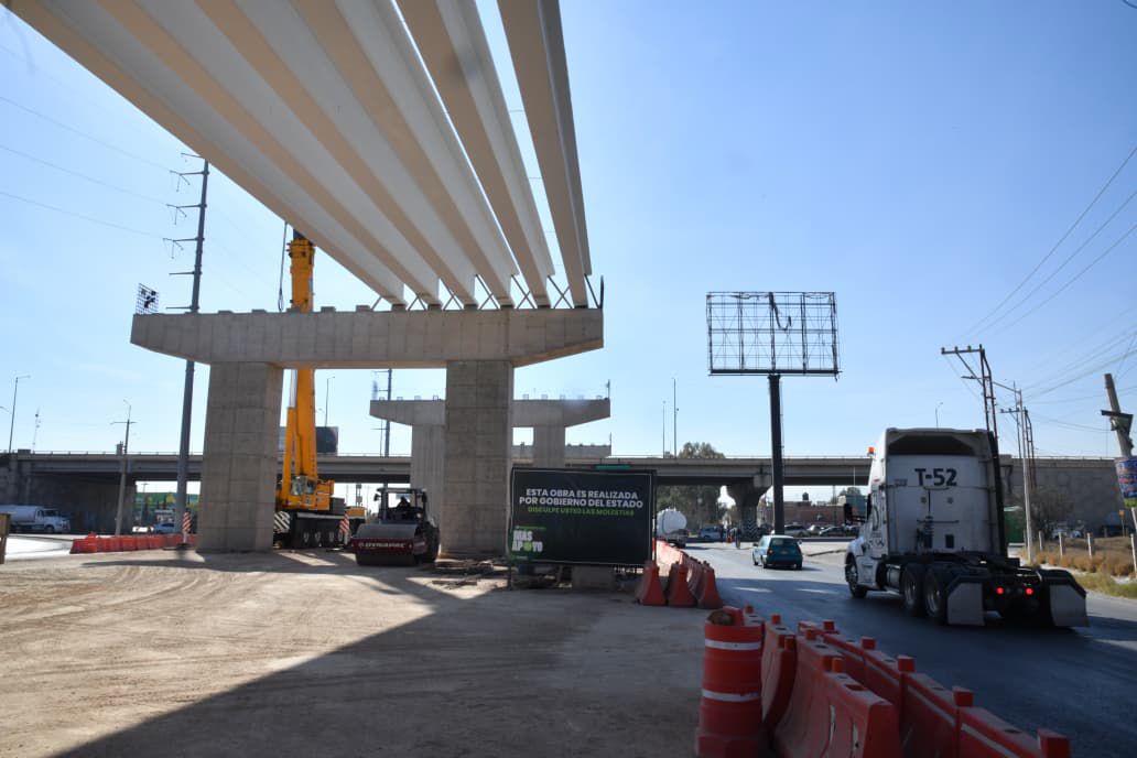 puente vehicular soledad juan manuel navarro