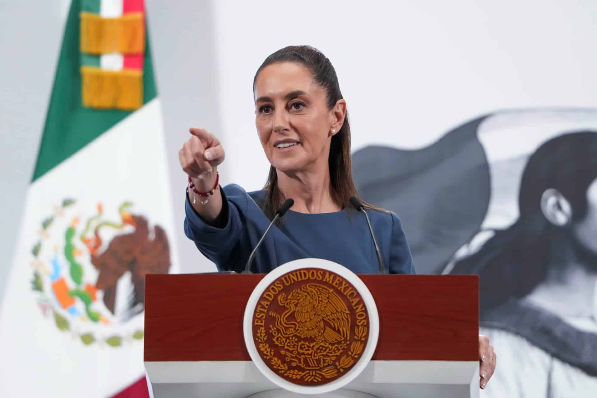 Sheinbaum llama a nuevos ministros a evitar persecuciones