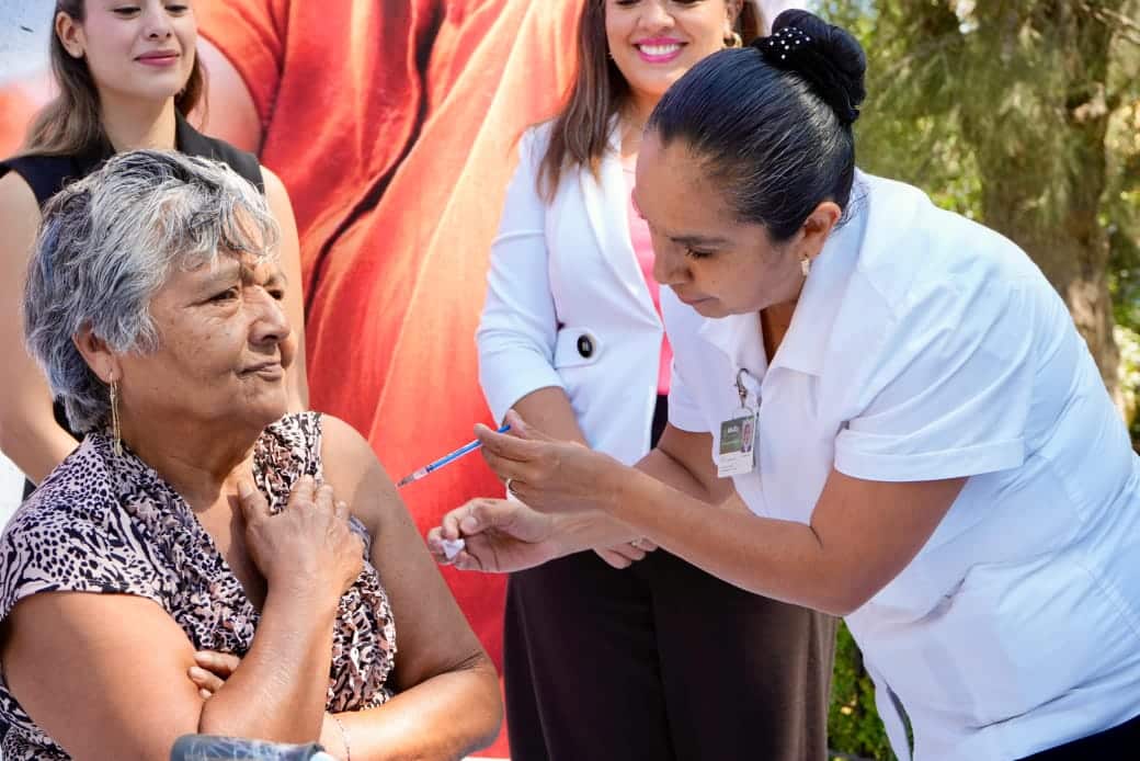 vacunación villa de pozos influenza