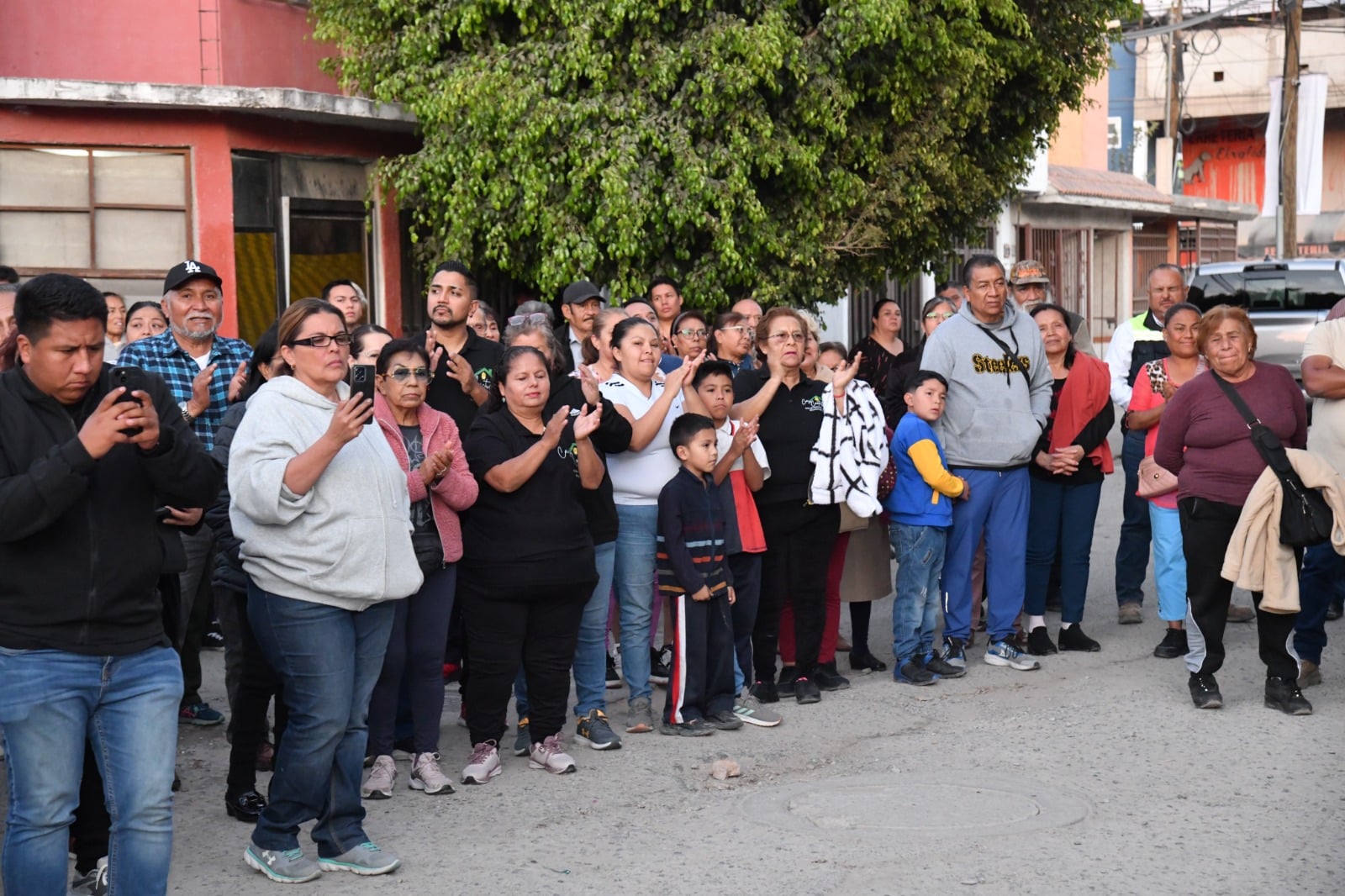 vecinos prados soledad