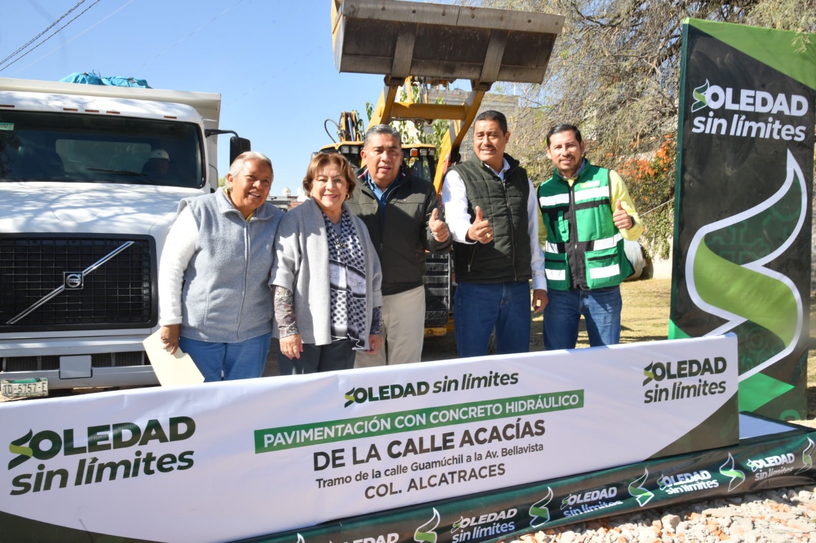 vecinos alcatraces soledad